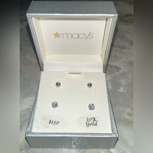 10k Gold Stud Earrings